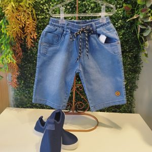 Bermuda jeans com elastano